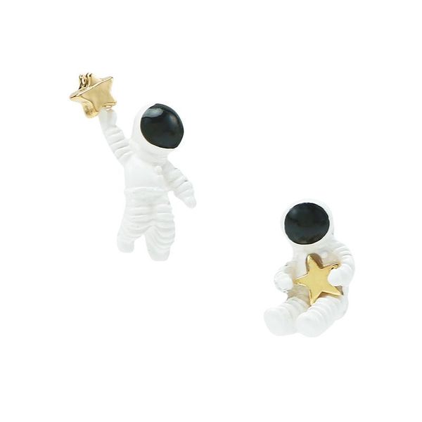stud 2021 fashion earrings for women cartoon astronaut rocket shape advanced sense ear female girl gift, Golden;silver
stud 2021 fashion earrings for women cartoon astronaut rocket shape advanced sense ear female girl gift, Golden;silver