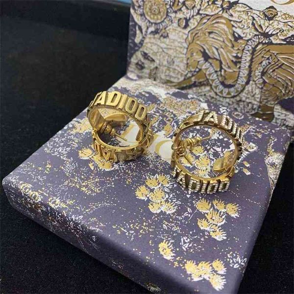 70% off outlet online / new letter full diamond earrings, Golden
70% off outlet online / new letter full diamond earrings, Golden