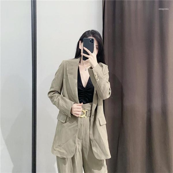 women's suits & blazers 2021 summer straight retro cotton and linen long-sleeved one-button casual lapel jacket suit1, White;black
women's suits & blazers 2021 summer straight retro cotton and linen long-sleeved one-button casual lapel jacket suit1, White;black
