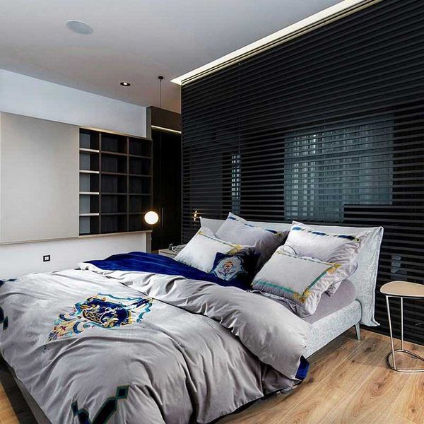 bedding sets european style embroidered velvet set, duvit cover, bed sheet and pillowcase king& size four-piece
bedding sets european style embroidered velvet set, duvit cover, bed sheet and pillowcase king& size four-piece