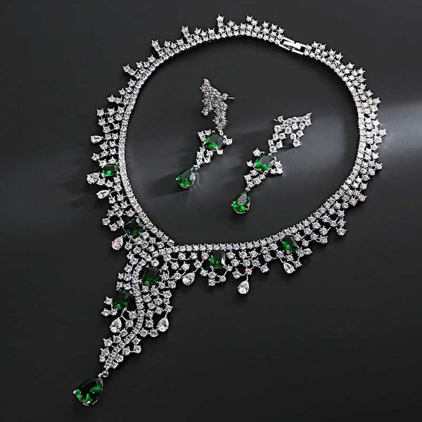earrings & necklace color diamond flower super flash jewelry set wedding fashion lady exquisite party style, Silver
earrings & necklace color diamond flower super flash jewelry set wedding fashion lady exquisite party style, Silver