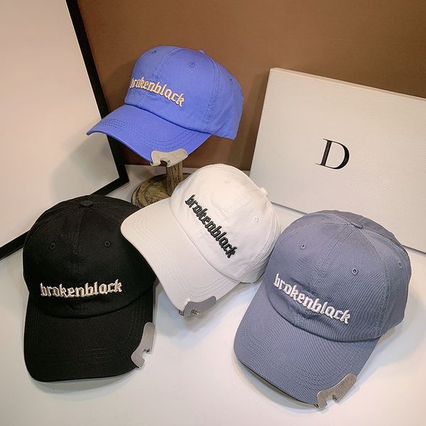 designer 2021 new spring and summer duck tongue letter embroidered baseball cap street personality fashion brand sunscreen hat, Yellow
designer 2021 new spring and summer duck tongue letter embroidered baseball cap street personality fashion brand sunscreen hat, Yellow