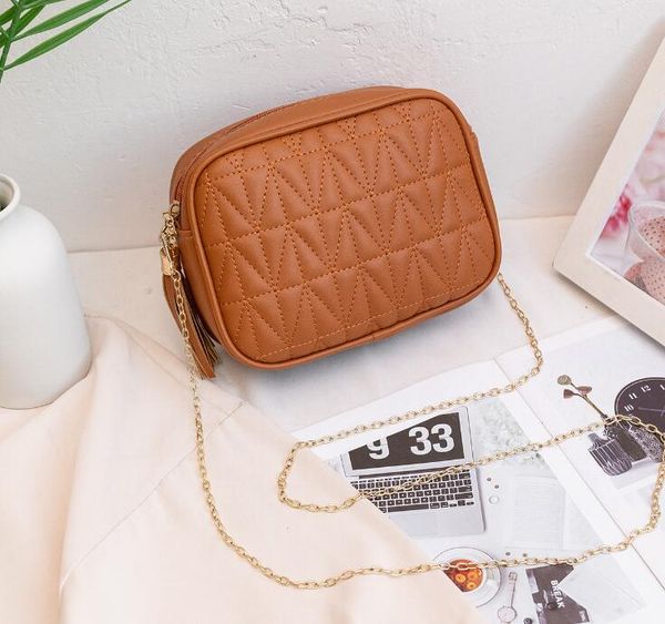 2021 fashion pu women outdoor sport backpack chain shoulder bags totes handbag cross body cosmetic bag cell phone pocket wallets coin purses
2021 fashion pu women outdoor sport backpack chain shoulder bags totes handbag cross body cosmetic bag cell phone pocket wallets coin purses