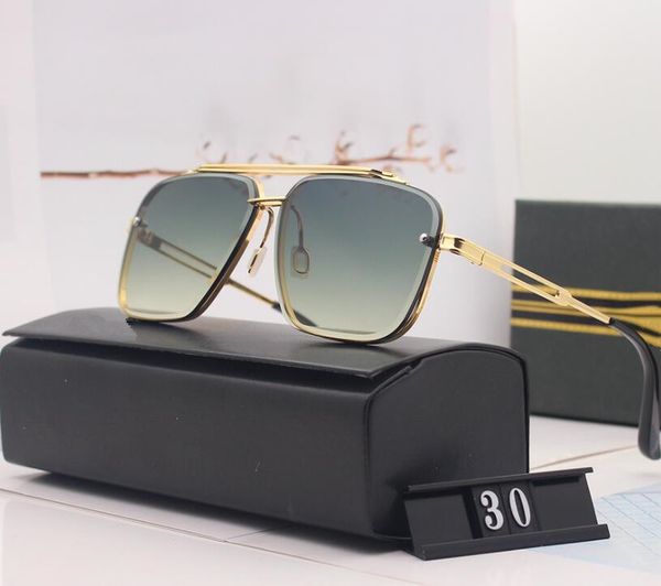 women high definition thickened sunglasses frame fashionable design anti uv for driving and outdoor activities with box, White;black
women high definition thickened sunglasses frame fashionable design anti uv for driving and outdoor activities with box, White;black