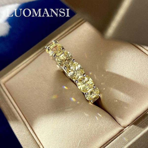 cluster rings luomansi luxury yellow moissanite diamond wedding ring 100%-925 sterling silver engagement women's high jewelry, Golden;silver
cluster rings luomansi luxury yellow moissanite diamond wedding ring 100%-925 sterling silver engagement women's high jewelry, Golden;silver