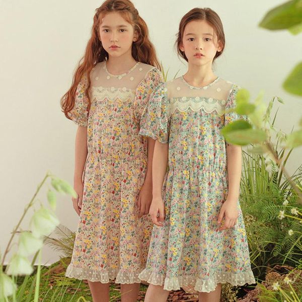 girl's dresses french style girls summer dressses cotton mesh floral teenager kids outfit casual children's clothes, Red;yellow
girl's dresses french style girls summer dressses cotton mesh floral teenager kids outfit casual children's clothes, Red;yellow