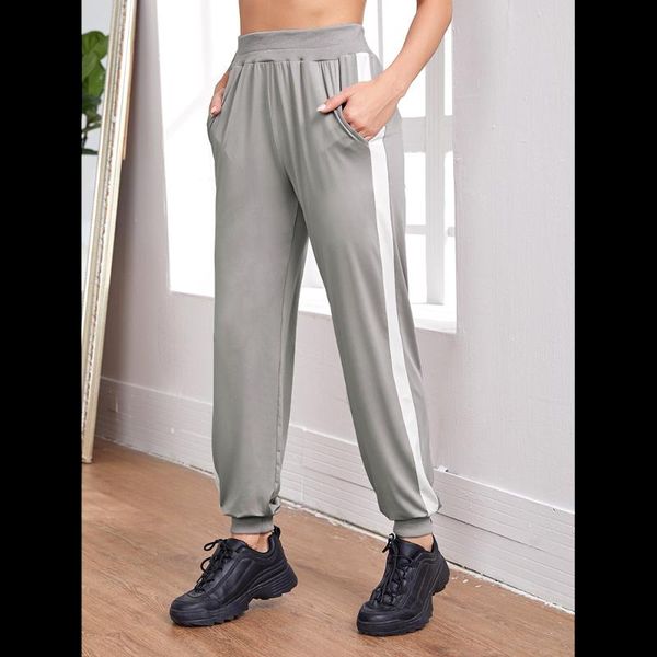 loose workout gym sweatpants quick dry flexible with pocket fitness jogging trousers women sports pants running training, Black;blue
loose workout gym sweatpants quick dry flexible with pocket fitness jogging trousers women sports pants running training, Black;blue