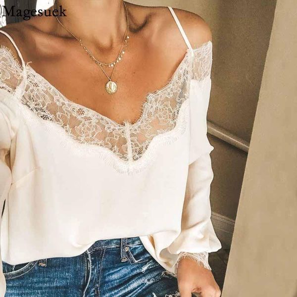 women's blouses & shirts v neck long sleeve black chiffon shirt fashion off-shoulder stitching lace blouse women loose blusa mujer, White
women's blouses & shirts v neck long sleeve black chiffon shirt fashion off-shoulder stitching lace blouse women loose blusa mujer, White