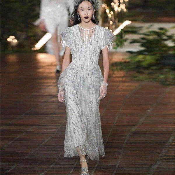 runway tulle sequins elegant party temperament fine fitting midi dress quality women spring and summer, Black;gray
runway tulle sequins elegant party temperament fine fitting midi dress quality women spring and summer, Black;gray