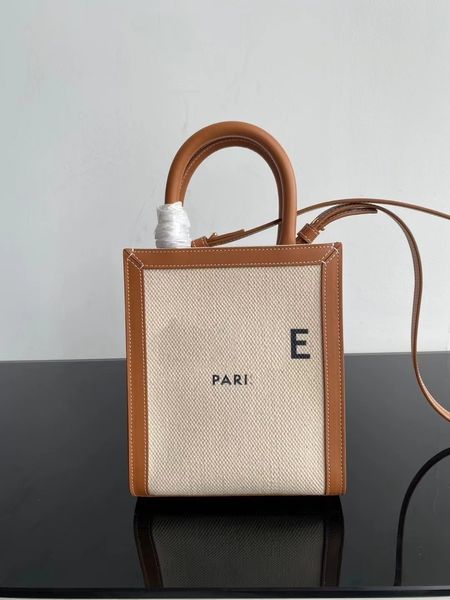 women luxurys designers bags 2021 crossbody bag handbag designer handbags zhouzhoubao123 purse wallet straddle tote portable one shoulder ca
women luxurys designers bags 2021 crossbody bag handbag designer handbags zhouzhoubao123 purse wallet straddle tote portable one shoulder ca