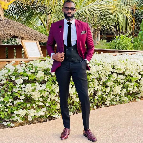 fushcia slim fit mens suit peaked lapel for wedding tuxedos three pieces groom wear prom blazers with jackets vest and pants, Black;gray
fushcia slim fit mens suit peaked lapel for wedding tuxedos three pieces groom wear prom blazers with jackets vest and pants, Black;gray