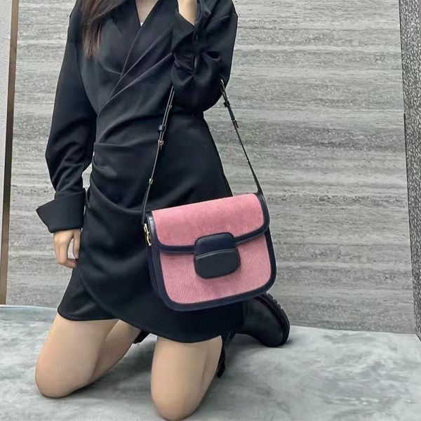 luxury fashion crossbody bag designer wallet shoulder bags totes cross body high-end striped suede genuine leather with original high-end ha
luxury fashion crossbody bag designer wallet shoulder bags totes cross body high-end striped suede genuine leather with original high-end ha