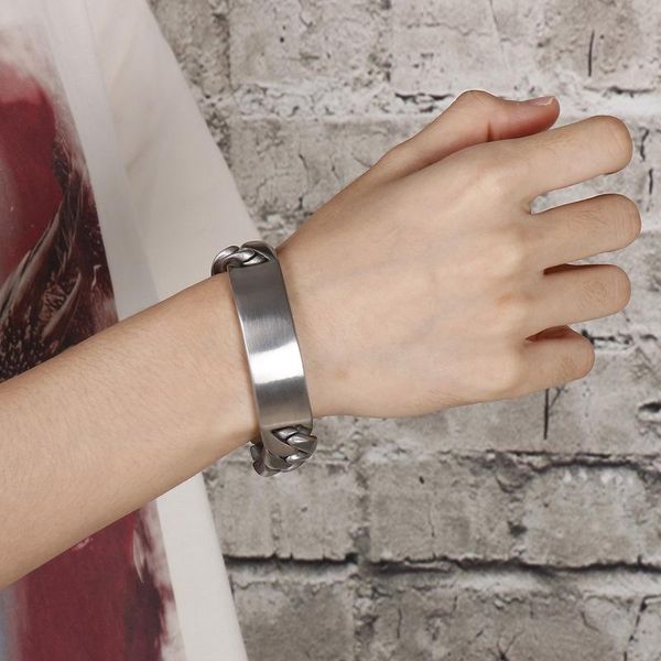 bangle 2021stainless steel elbow piece of creative cuba bracelet men street contracted fashion titanium wholesale, Black
bangle 2021stainless steel elbow piece of creative cuba bracelet men street contracted fashion titanium wholesale, Black