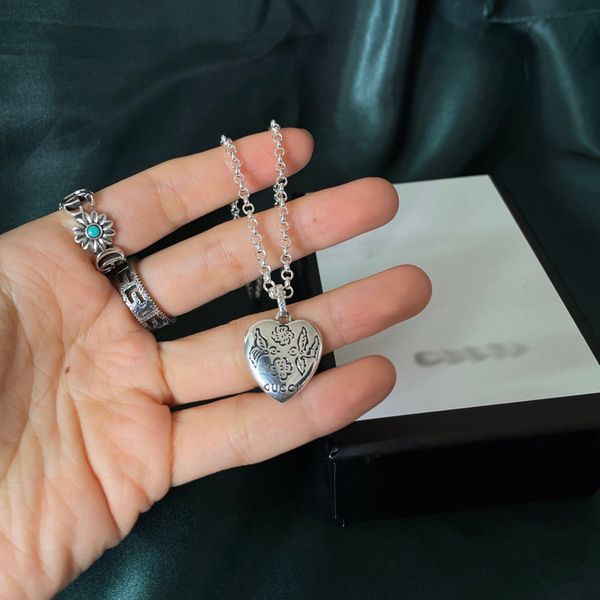 s925 silver love fearless flower and bird necklace fashion simple versatile pearl chain clavicle sweater exclusive fine jewel
s925 silver love fearless flower and bird necklace fashion simple versatile pearl chain clavicle sweater exclusive fine jewel