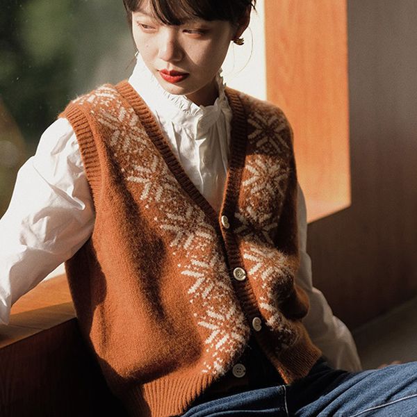 sense blended knitted cardigan vt women's autumn winter 2021 french v-neck temperament top, Black;white
sense blended knitted cardigan vt women's autumn winter 2021 french v-neck temperament top, Black;white