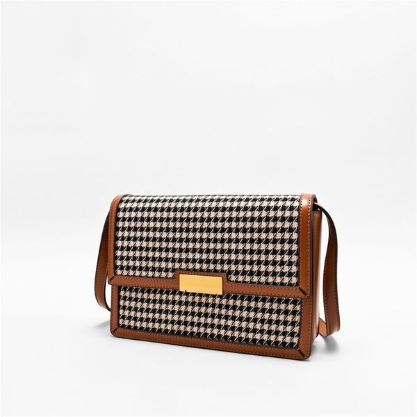 ur 2021 new fashion net red messenger versatile one shoulder women's thousand bird lattice small square bag
ur 2021 new fashion net red messenger versatile one shoulder women's thousand bird lattice small square bag