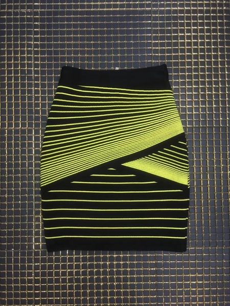 skirts women luxury striped jacquard green bandage skirt 2021 knitted designer pencil, Black
skirts women luxury striped jacquard green bandage skirt 2021 knitted designer pencil, Black