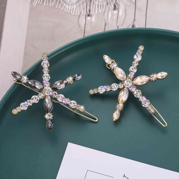 simple rhinestone hairpin temperament snowflake hair accessories girl's back of head with banger hairpin net red, Golden;silver
simple rhinestone hairpin temperament snowflake hair accessories girl's back of head with banger hairpin net red, Golden;silver