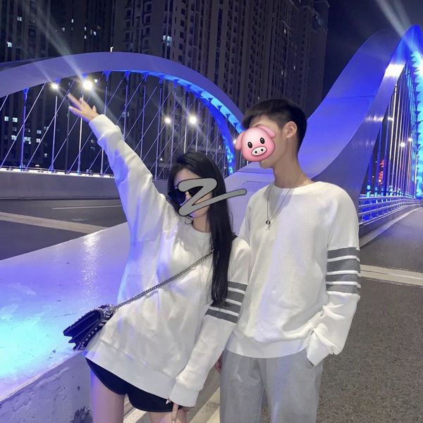 hoodies couple's tb sweater women's spring and autumn thin round neck long sleeve korean loose bf lazy style coat fashion brand, Black
hoodies couple's tb sweater women's spring and autumn thin round neck long sleeve korean loose bf lazy style coat fashion brand, Black