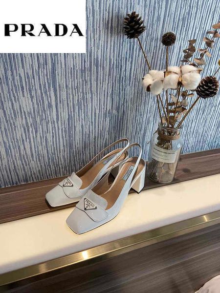 shoes designer luxury brand dress women high heels sandals slippers mules sneakers slides pumps loafers ballerinas xhv3, Black;white
shoes designer luxury brand dress women high heels sandals slippers mules sneakers slides pumps loafers ballerinas xhv3, Black;white