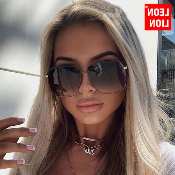 LeonLion 2021 Fashion Metal Women sunglasses Mirrors Classic large frames Retro Street Beat glasses Travel Oculos De Sol UV400 Glasses wholesale, White;black
LeonLion 2021 Fashion Metal Women sunglasses Mirrors Classic large frames Retro Street Beat glasses Travel Oculos De Sol UV400 Glasses wholesale, White;black