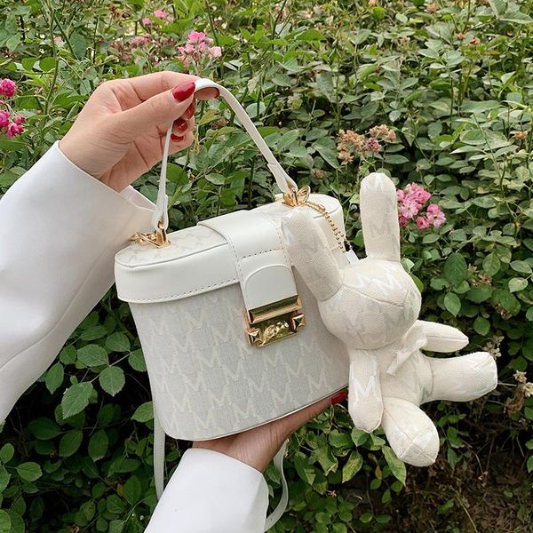 shoulder bags fashion designer women tote bag female pu leather solid color chain handbag for luxury handle
shoulder bags fashion designer women tote bag female pu leather solid color chain handbag for luxury handle