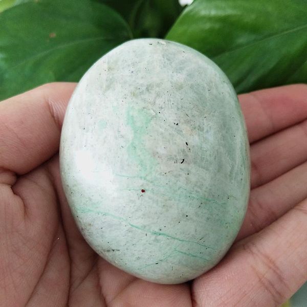 decorative objects & figurines naturalthe green color labradorite stone crystal palm stones plaything healing crystals and home decoration
decorative objects & figurines naturalthe green color labradorite stone crystal palm stones plaything healing crystals and home decoration