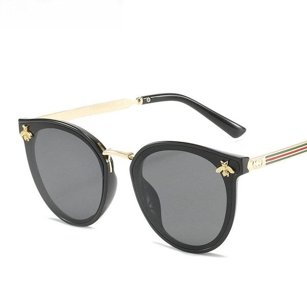 sunglasses classic oval red ladies fashion round metal frame mirror female vintage bee ocean sun glasses rimmed eyewear, White;black
sunglasses classic oval red ladies fashion round metal frame mirror female vintage bee ocean sun glasses rimmed eyewear, White;black