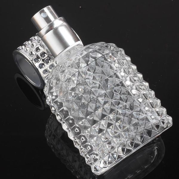 bottle with spray empty atomizer refillable bottles 30ml 50ml pineapple portable glass perfume packing
bottle with spray empty atomizer refillable bottles 30ml 50ml pineapple portable glass perfume packing