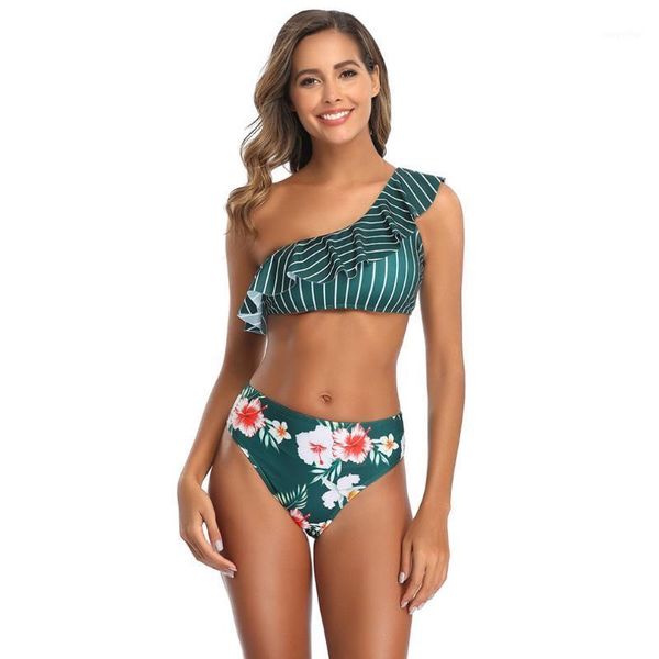 one-shoulder ruffled swimsuit women's split high waist backless sleeveless women & girls swimwear swimdress, White;black
one-shoulder ruffled swimsuit women's split high waist backless sleeveless women & girls swimwear swimdress, White;black