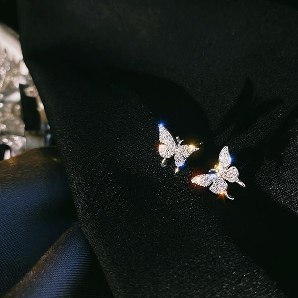 stud european and american style exaggerated luxury nightclub earrings women zircon butterfly trend younger jewelry, Golden;silver
stud european and american style exaggerated luxury nightclub earrings women zircon butterfly trend younger jewelry, Golden;silver