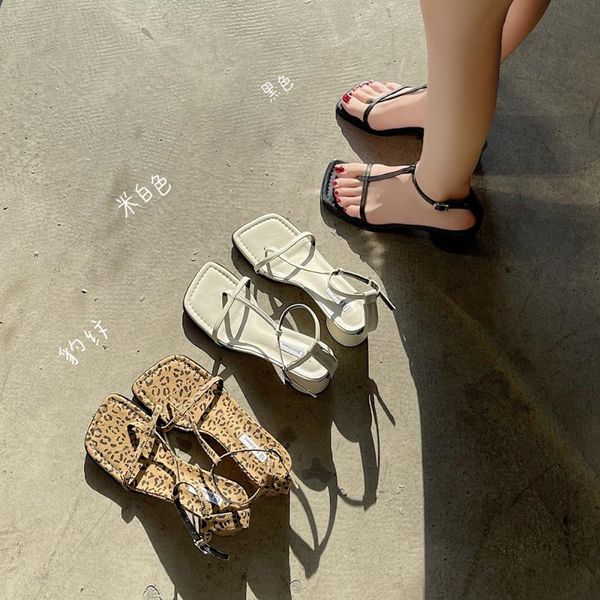 sandals women 2021 summer simple fashion casual square toe thick with a word high-heeled roman shoes, Black
sandals women 2021 summer simple fashion casual square toe thick with a word high-heeled roman shoes, Black