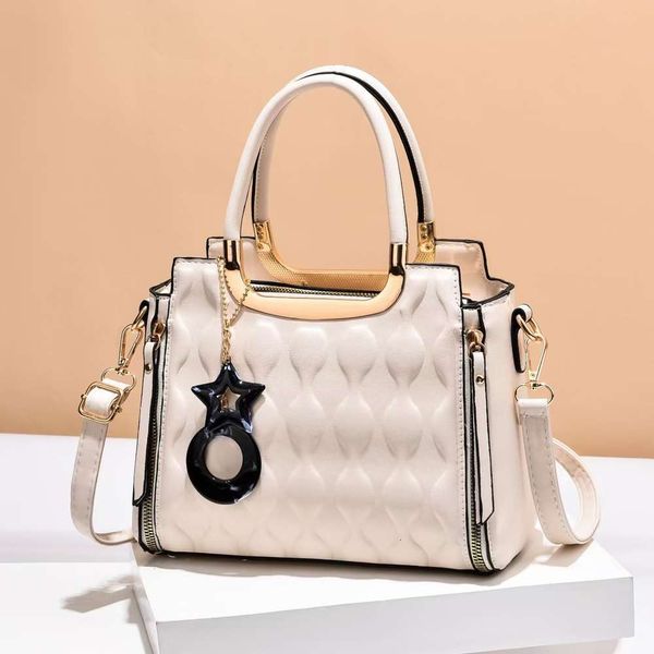 multi pochette hourglass bag designer family bags 2021 nylon mini hanghhangbag akend telfar quilted handbags summer large capacity shoulder
multi pochette hourglass bag designer family bags 2021 nylon mini hanghhangbag akend telfar quilted handbags summer large capacity shoulder