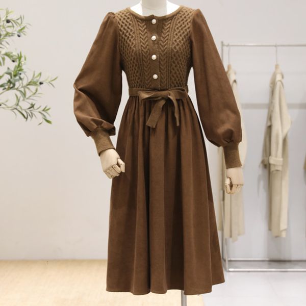 casual dresses 2021 spring autumn fake two-piece knitted patchwork korean elegant lady sweater lantern sleeve sashes bow long q2t7, Black;gray
casual dresses 2021 spring autumn fake two-piece knitted patchwork korean elegant lady sweater lantern sleeve sashes bow long q2t7, Black;gray