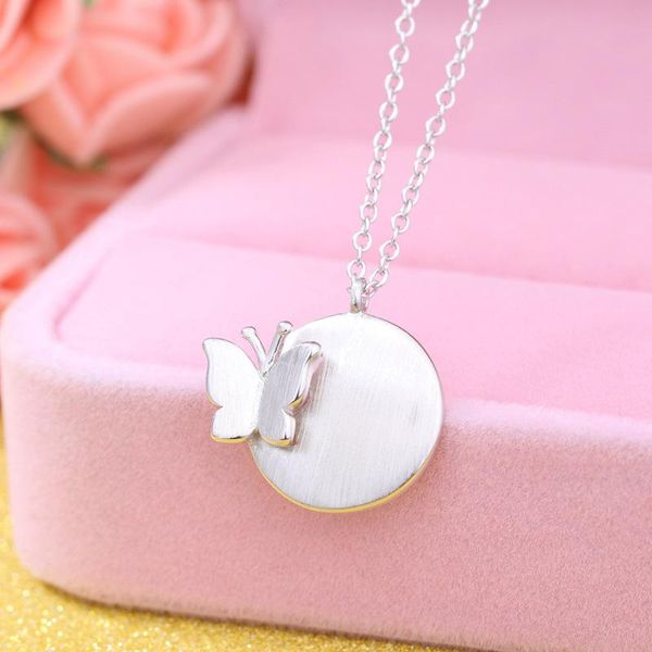 elegant and lovely white butterfly pendant necklace fashion women's simple bridal wedding jewelry gifts chokers, Golden;silver
elegant and lovely white butterfly pendant necklace fashion women's simple bridal wedding jewelry gifts chokers, Golden;silver