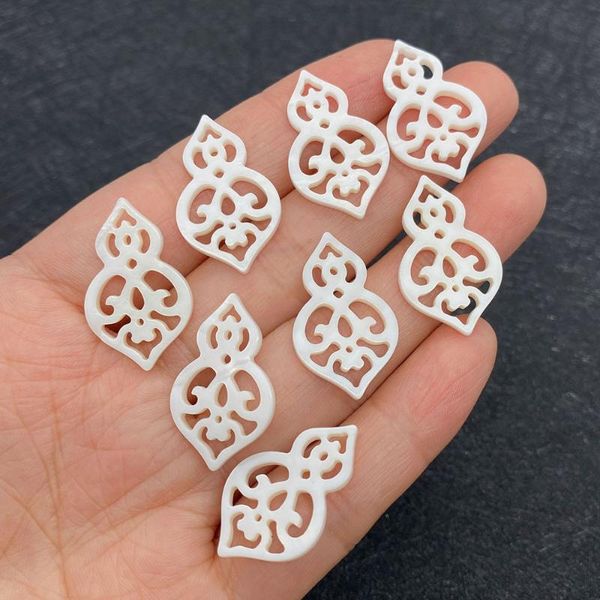 charms wholesale multi-color gourd shape pendant natural shells for jewelry making diy handmade accessories beaded decoration fashion, Bronze;silver
charms wholesale multi-color gourd shape pendant natural shells for jewelry making diy handmade accessories beaded decoration fashion, Bronze;silver