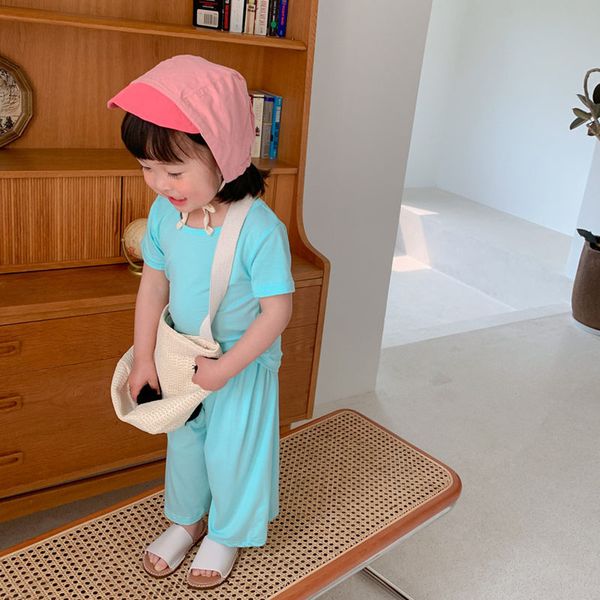 childrens clothing summer boy girls korean thin style solid color home service suit baby t-shirt + 7-point pants two-piece suit, White
childrens clothing summer boy girls korean thin style solid color home service suit baby t-shirt + 7-point pants two-piece suit, White