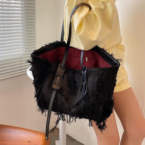 canvas bag women's shoulder trends 2021 style fashion net red summer large capacity wild commuter tote bags
canvas bag women's shoulder trends 2021 style fashion net red summer large capacity wild commuter tote bags