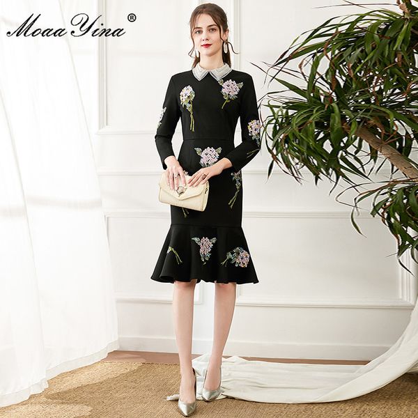 spring women dress beaded turn-down collar rose embroidery drilling black slim package hip elegant mermaid dresses 210524, Black;gray
spring women dress beaded turn-down collar rose embroidery drilling black slim package hip elegant mermaid dresses 210524, Black;gray