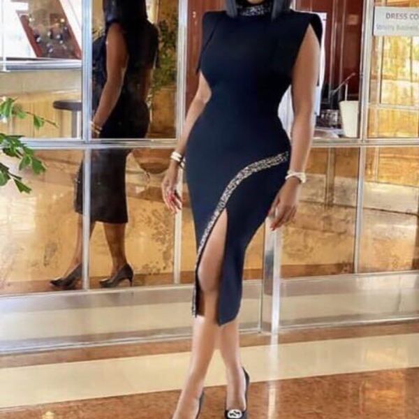 2021bodycon split dresses slim solid evening party dress fashion office ladies 2021 summer african female plus size clothing, Red
2021bodycon split dresses slim solid evening party dress fashion office ladies 2021 summer african female plus size clothing, Red