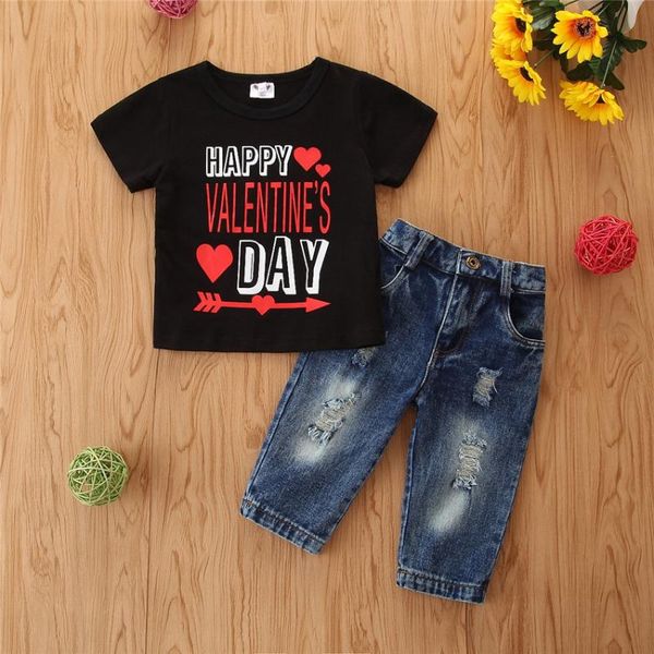 clothing sets 2021 winter boy suit small and medium children's short-sleeved letter ripped jeans two-piece, White
clothing sets 2021 winter boy suit small and medium children's short-sleeved letter ripped jeans two-piece, White