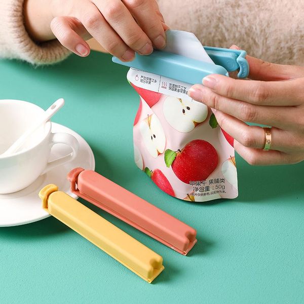 craft tools 5pcs food sealing clip fresh-keeping moisture-proof plastic large bag kitchen snack
craft tools 5pcs food sealing clip fresh-keeping moisture-proof plastic large bag kitchen snack