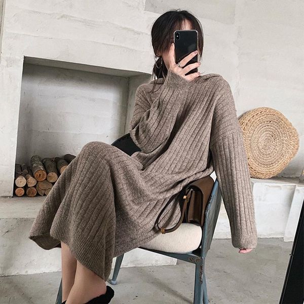 casual dresses chic women's spring and autumn pure color long knitted dress ladies loose long-sleeved hooded women 2021, Black;gray
casual dresses chic women's spring and autumn pure color long knitted dress ladies loose long-sleeved hooded women 2021, Black;gray