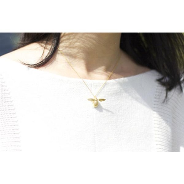 pendant necklaces bonlavie necklace fashion bee clavicle chain lovely jewelry female, Silver
pendant necklaces bonlavie necklace fashion bee clavicle chain lovely jewelry female, Silver
