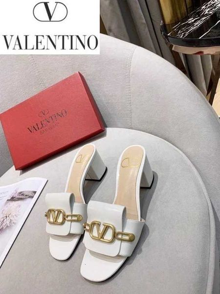 luxury brand women casual handmade walking tennis sandals slippers mules slides thongs shoes designer s8mp, Black;white
luxury brand women casual handmade walking tennis sandals slippers mules slides thongs shoes designer s8mp, Black;white