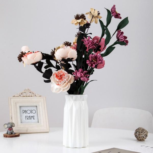 vases unique origami plastic vase flower arrangement container white imitation ceramic pot basket home decor
vases unique origami plastic vase flower arrangement container white imitation ceramic pot basket home decor