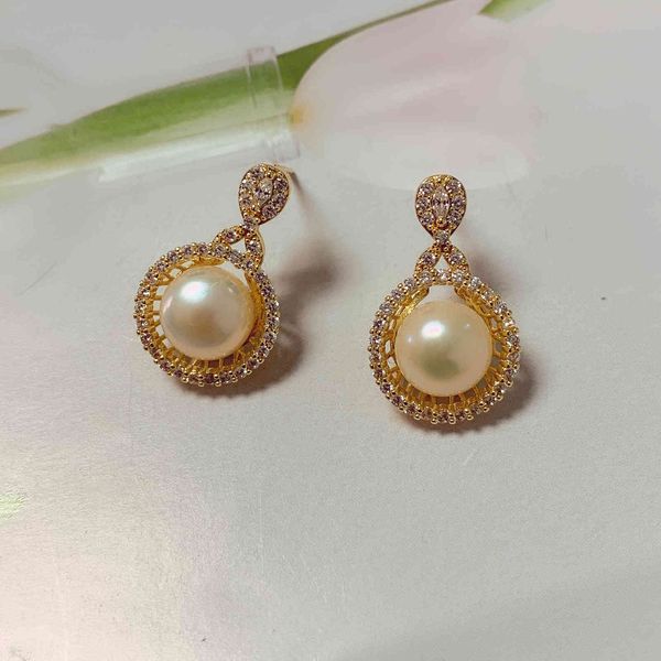 korean natural pearl big 14k gold zircon earrings women's party gifts earings fashion jewelry 2021, Golden
korean natural pearl big 14k gold zircon earrings women's party gifts earings fashion jewelry 2021, Golden