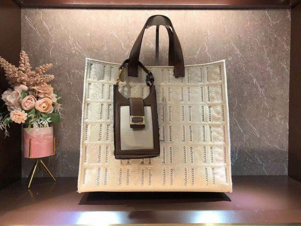 fashion sunshine tote crossbody bag double f textured tortoiseshell handle mesh wallet purse peekaboo x-lite slim calfskin messenger bag sho
fashion sunshine tote crossbody bag double f textured tortoiseshell handle mesh wallet purse peekaboo x-lite slim calfskin messenger bag sho