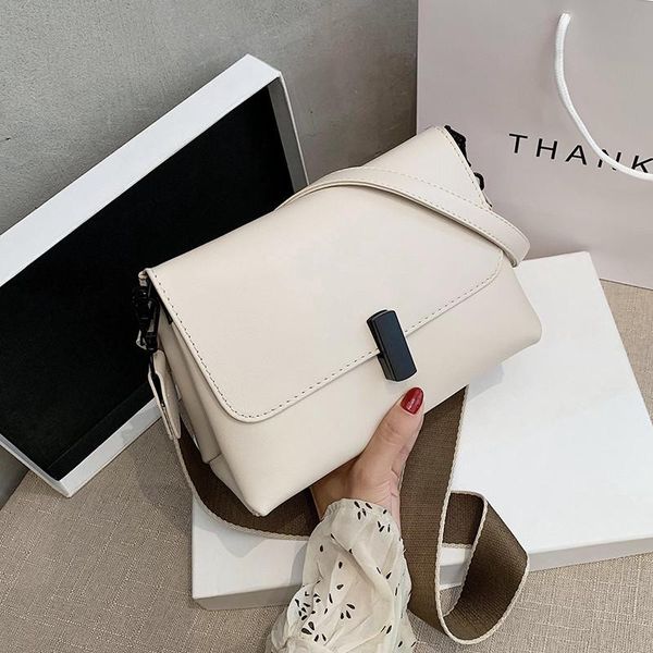 crossbody bags for women 2021 solid color wide strap shoulder small pu leather female handbags fashion lady messenger bag waist
crossbody bags for women 2021 solid color wide strap shoulder small pu leather female handbags fashion lady messenger bag waist