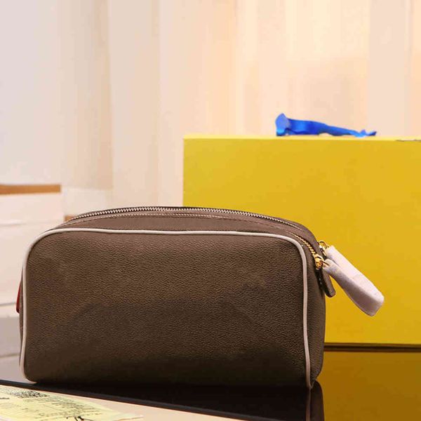 Fashion Cosmetic Toilet Pouch Beauty Case Pochettes classic Accessoires Bag men Women toiletry Extra Large Wash Bags Makeup Cases Travel hom
Fashion Cosmetic Toilet Pouch Beauty Case Pochettes classic Accessoires Bag men Women toiletry Extra Large Wash Bags Makeup Cases Travel hom